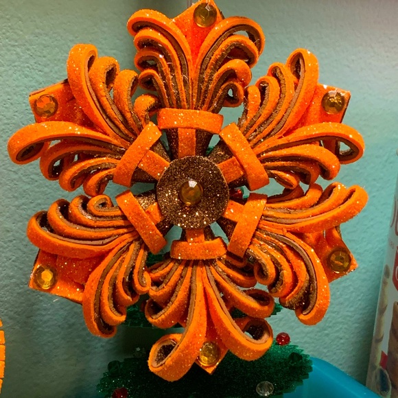 Christmas ornaments! - Picture 1 of 9